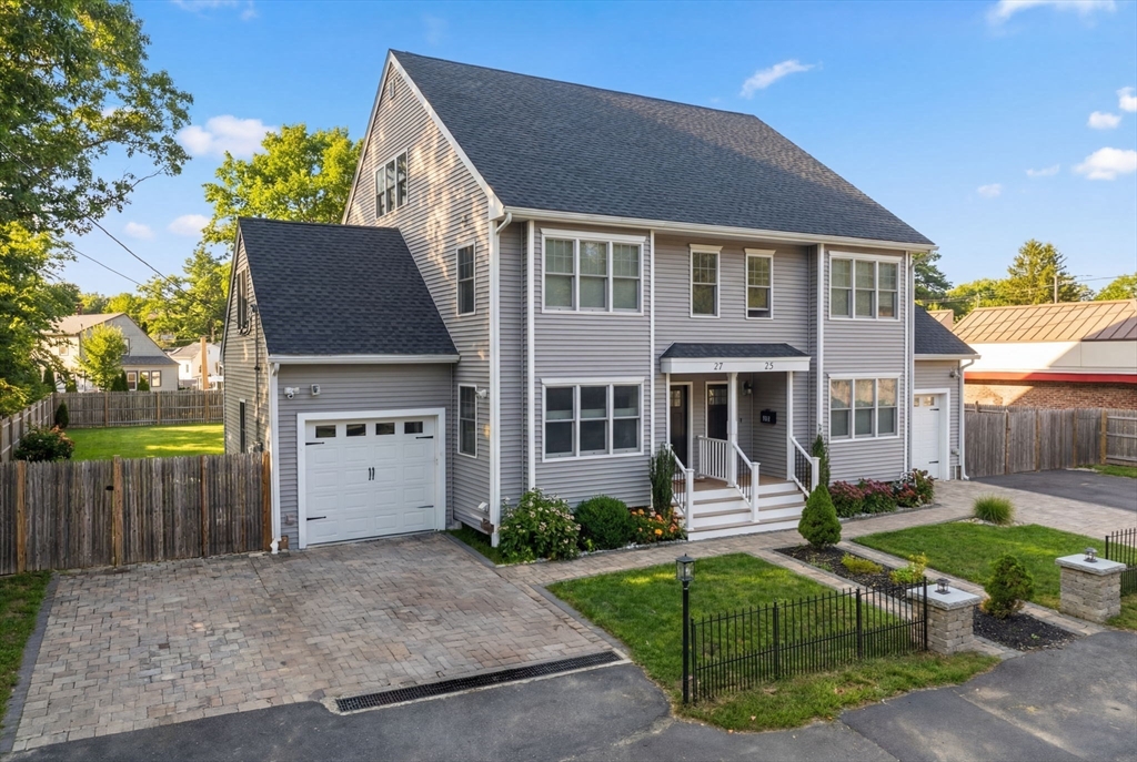 27 Pine Street, Dedham, Massachusetts, 4 Bedrooms Bedrooms, 6 Rooms Rooms,3.5 BathroomsBathrooms,Residential,For Sale,Pine Street,73499886