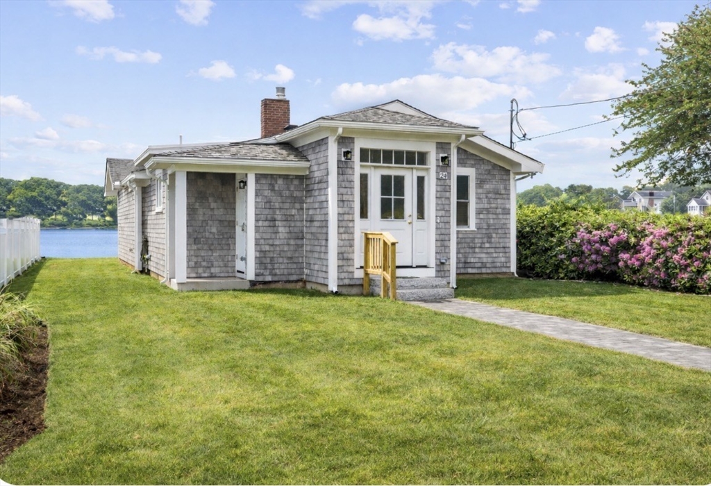 24 Cove St, Wareham, Massachusetts, 3 Bedrooms Bedrooms, 5 Rooms Rooms,1 BathroomBathrooms,Residential,For Sale,Cove St,73499892