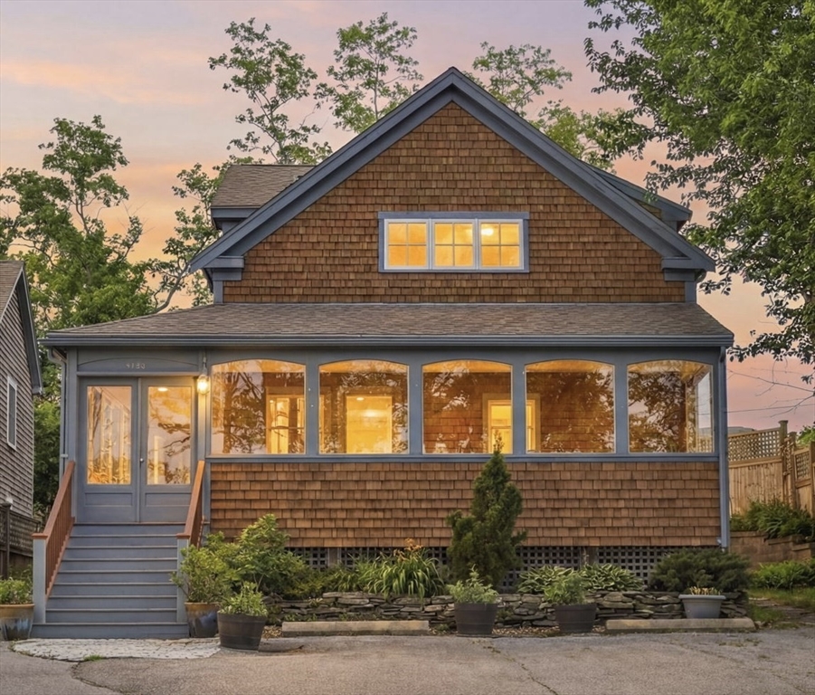 9 A Holway, Provincetown, Massachusetts, 3 Bedrooms Bedrooms, 4 Rooms Rooms,2 BathroomsBathrooms,Residential,For Sale,Holway,73499918