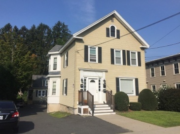 114 King Street, Northampton, Massachusetts, 1 Bedroom Bedrooms, 2 Rooms Rooms,1 BathroomBathrooms,Residential Lease,For Rent,King Street,73499955