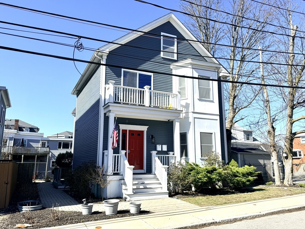 4 Woodworth Street, Boston, Massachusetts, 2 Bedrooms Bedrooms, 5 Rooms Rooms,2 BathroomsBathrooms,Residential Lease,For Rent,Woodworth Street,73500019