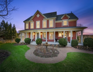 171 Pine Hill Rd, Westport, Massachusetts, 4 Bedrooms Bedrooms, 10 Rooms Rooms,3 BathroomsBathrooms,Residential,For Sale,Pine Hill Rd,73500021