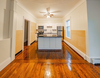 118 White, Boston, Massachusetts, 3 Bedrooms Bedrooms, 4 Rooms Rooms,1 BathroomBathrooms,Residential Lease,For Rent,White,73500186