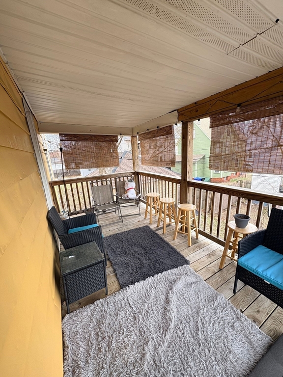 38 Greenacre Sq, Springfield, Massachusetts, 4 Bedrooms Bedrooms, 8 Rooms Rooms,2 BathroomsBathrooms,Residential Lease,For Rent,Greenacre Sq,73500264