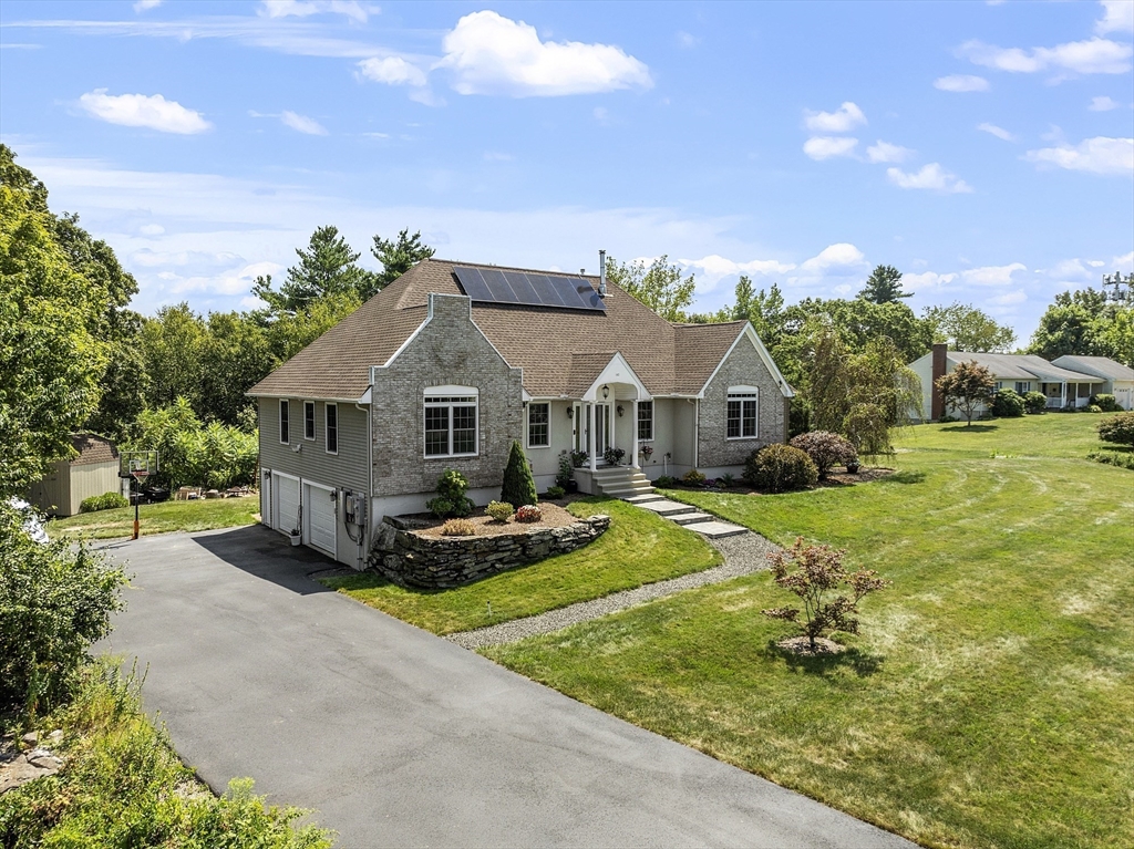 182 Clemence Hill Rd, Southbridge, Massachusetts, 3 Bedrooms Bedrooms, 5 Rooms Rooms,2.5 BathroomsBathrooms,Residential,For Sale,Clemence Hill Rd,73477058