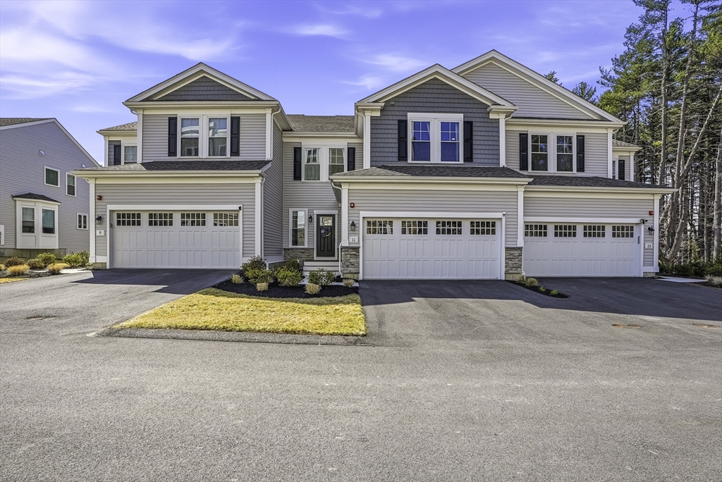11 Winslow Lane, Grafton, Massachusetts, 3 Bedrooms Bedrooms, 7 Rooms Rooms,3.5 BathroomsBathrooms,Residential,For Sale,Winslow Lane,73500348