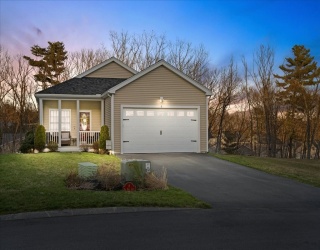 8 Tea Party Drive, Uxbridge, Massachusetts, 3 Bedrooms Bedrooms, 6 Rooms Rooms,2 BathroomsBathrooms,Residential,For Sale,Tea Party Drive,73500349