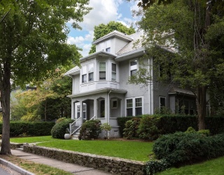 17 Willow St., Belmont, Massachusetts, 4 Bedrooms Bedrooms, 9 Rooms Rooms,3.5 BathroomsBathrooms,Residential Lease,For Rent,Willow St.,73500409