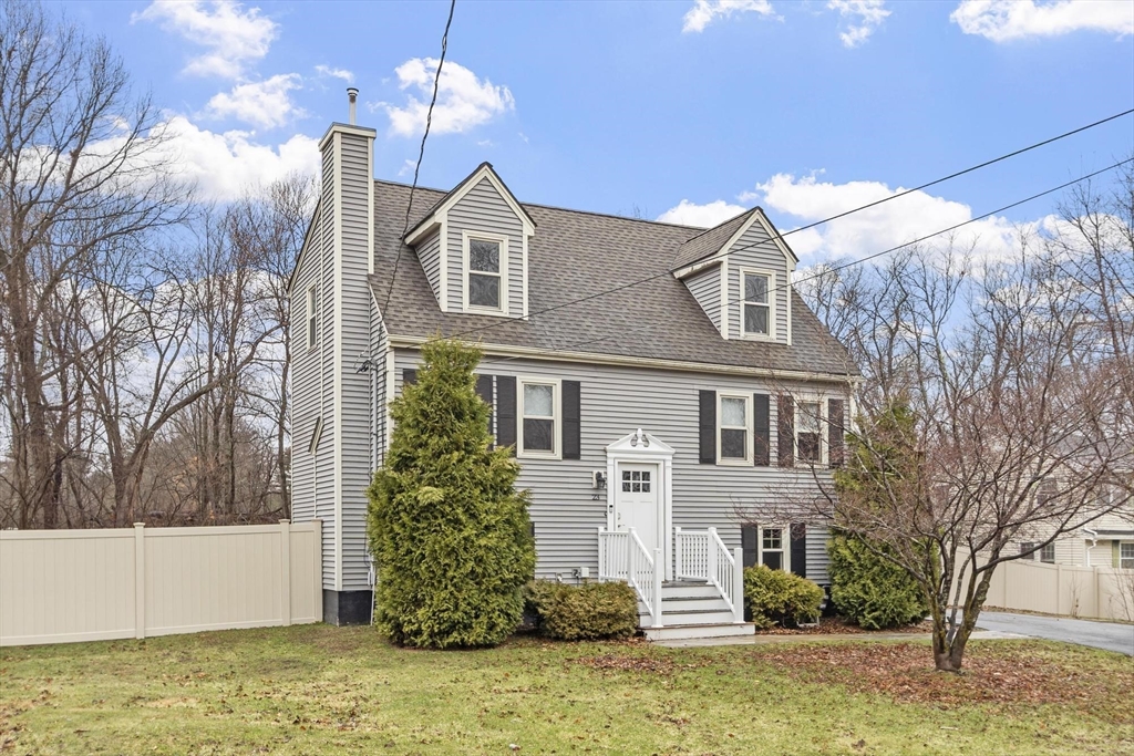 23 Hazel Street, Haverhill, Massachusetts, 3 Bedrooms Bedrooms, 7 Rooms Rooms,1.5 BathroomsBathrooms,Residential,For Sale,Hazel Street,73500383