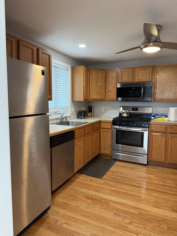 25 Ridlon Rd, Boston, Massachusetts, 3 Bedrooms Bedrooms, 6 Rooms Rooms,2 BathroomsBathrooms,Residential,For Sale,Ridlon Rd,73500408