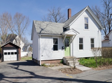 7 Cross St, Natick, Massachusetts, 3 Bedrooms Bedrooms, 5 Rooms Rooms,1.5 BathroomsBathrooms,Residential,For Sale,Cross St,73500474