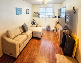 3 Maple Crest Cir, Holyoke, Massachusetts, 2 Bedrooms Bedrooms, 4 Rooms Rooms,1 BathroomBathrooms,Residential,For Sale,Maple Crest Cir,73500476