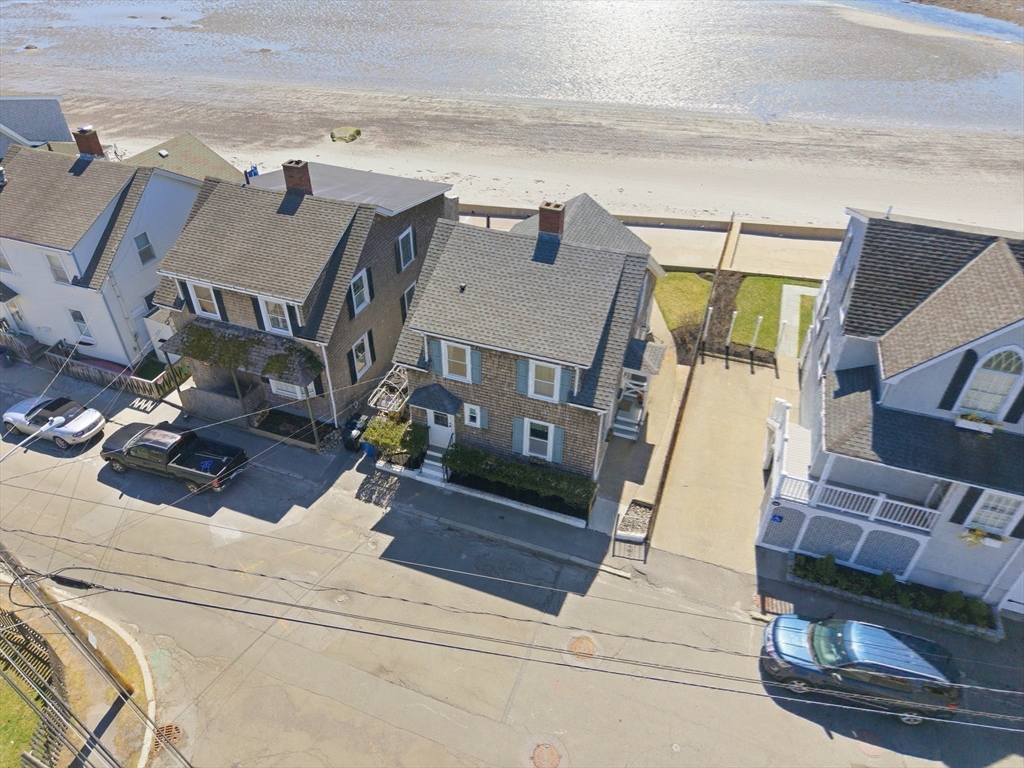 85 Willow Rd, Nahant, Massachusetts, 3 Bedrooms Bedrooms, 7 Rooms Rooms,1.5 BathroomsBathrooms,Residential,For Sale,Willow Rd,73500635