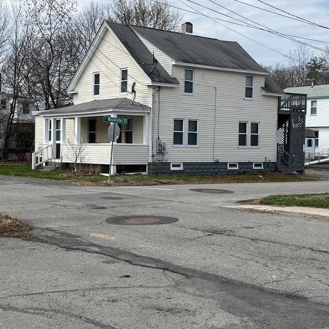 30 Chapel St, Shirley, Massachusetts, 4 Bedrooms Bedrooms, 8 Rooms Rooms,2 BathroomsBathrooms,Residential Income,For Sale,Chapel St,73500633