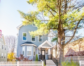 757 Washington St, Boston, Massachusetts, 3 Bedrooms Bedrooms, 5 Rooms Rooms,2 BathroomsBathrooms,Residential Lease,For Rent,Washington St,73500689