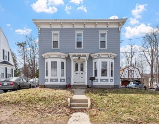 21 Burnap St, Fitchburg, Massachusetts, 6 Bedrooms Bedrooms, 12 Rooms Rooms,2 BathroomsBathrooms,Residential Income,For Sale,Burnap St,73500715