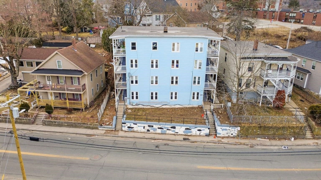 573 Main Street, Southbridge, Massachusetts, 21 Bedrooms Bedrooms, 21 Rooms Rooms,7 BathroomsBathrooms,Residential Income,For Sale,Main Street,73500796