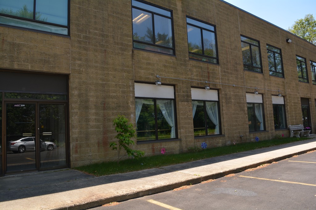 270 Main St, Hanson, Massachusetts, ,Commercial Lease,For Rent,Main St,73500854