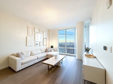 188 Brookline Ave, Boston, Massachusetts, 2 Bedrooms Bedrooms, 4 Rooms Rooms,1.5 BathroomsBathrooms,Residential,For Sale,Brookline Ave,73500827