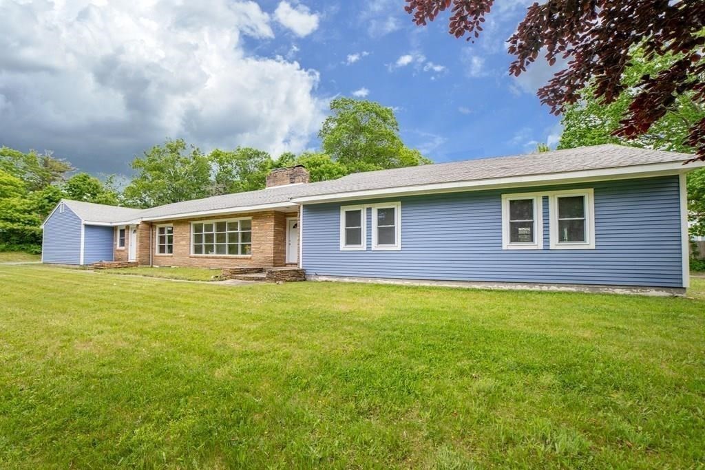 1164 State Rd, Plymouth, Massachusetts, 2 Bedrooms Bedrooms, 5 Rooms Rooms,1 BathroomBathrooms,Residential Lease,For Rent,State Rd,73472299