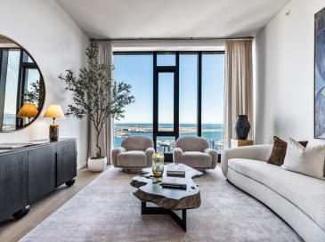 682 Atlantic Ave, Boston, Massachusetts, 2 Bedrooms Bedrooms, 6 Rooms Rooms,2.5 BathroomsBathrooms,Residential,For Sale,Atlantic Ave,73470428