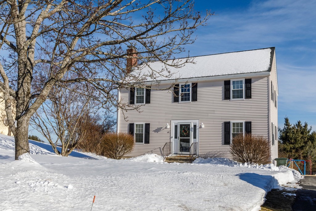 65 Farm Hill Road, Leominster, Massachusetts, 3 Bedrooms Bedrooms, 6 Rooms Rooms,1.5 BathroomsBathrooms,Residential,For Sale,Farm Hill Road,73473571