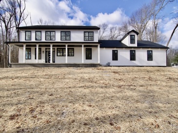 3 Mohawk St, Wilbraham, Massachusetts, 4 Bedrooms Bedrooms, 12 Rooms Rooms,3.5 BathroomsBathrooms,Residential,For Sale,Mohawk St,73463706