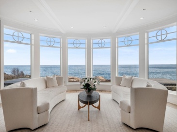 35 Littles Point Road, Swampscott, Massachusetts, 3 Bedrooms Bedrooms, 6 Rooms Rooms,3.5 BathroomsBathrooms,Residential,For Sale,Littles Point Road,73500903