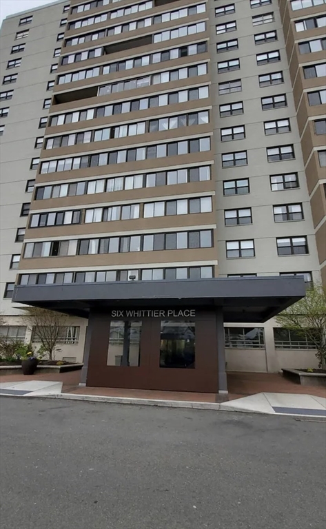 6 Whittier Pl, Boston, Massachusetts, 1 Bedroom Bedrooms, 4 Rooms Rooms,1 BathroomBathrooms,Residential Lease,For Rent,Whittier Pl,73501149