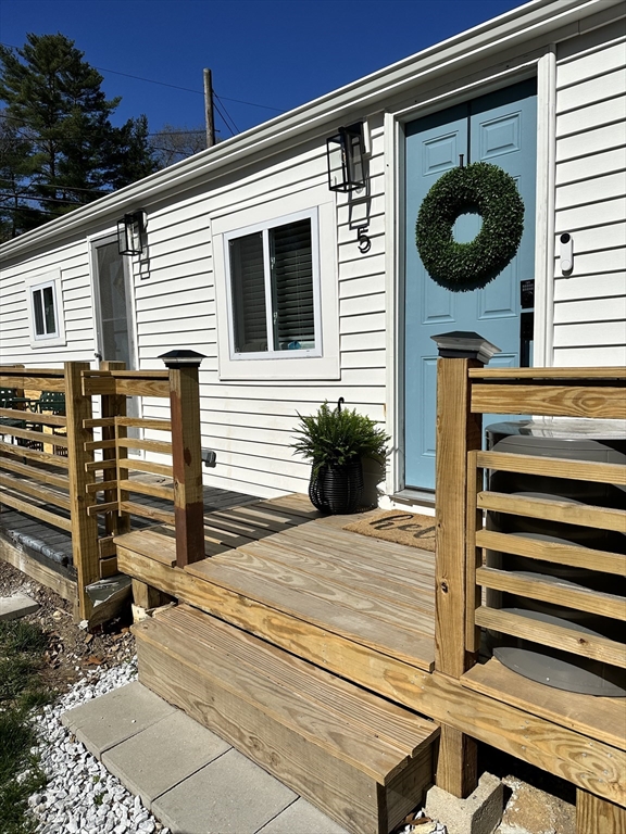 5 Keystone Road, Holbrook, Massachusetts, 1 Bedroom Bedrooms, 3 Rooms Rooms,1 BathroomBathrooms,Residential,For Sale,Keystone Road,73501009