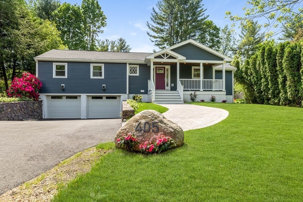 405 Main Street, Lynnfield, Massachusetts, 3 Bedrooms Bedrooms, 9 Rooms Rooms,2.5 BathroomsBathrooms,Residential,For Sale,Main Street,73501013