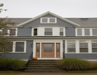 9 Claremont Terrace, Swampscott, Massachusetts, 2 Bedrooms Bedrooms, 5 Rooms Rooms,1 BathroomBathrooms,Residential Lease,For Rent,Claremont Terrace,73501080