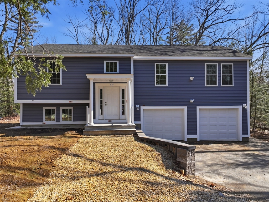 39 Hiland Road, Charlton, Massachusetts, 3 Bedrooms Bedrooms, 6 Rooms Rooms,3 BathroomsBathrooms,Residential,For Sale,Hiland Road,73501109
