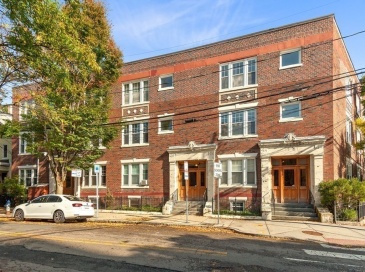 268 Windsor St, Cambridge, Massachusetts, 1 Bedroom Bedrooms, 3 Rooms Rooms,1 BathroomBathrooms,Residential Lease,For Rent,Windsor St,73496087