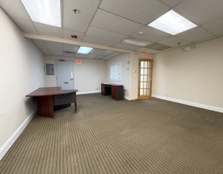 1842 Beacon St, Brookline, Massachusetts, ,Commercial Sale,For Sale,Beacon St,73479478