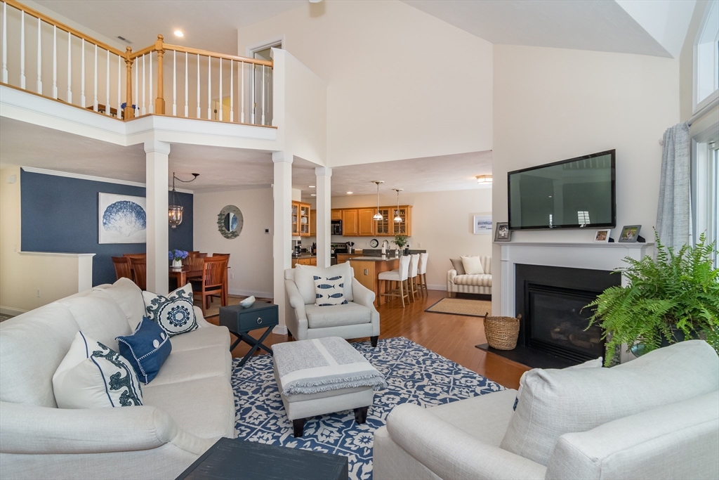 12 Turnberry Rd, Bourne, Massachusetts, 2 Bedrooms Bedrooms, 6 Rooms Rooms,2.5 BathroomsBathrooms,Residential,For Sale,Turnberry Rd,73441282