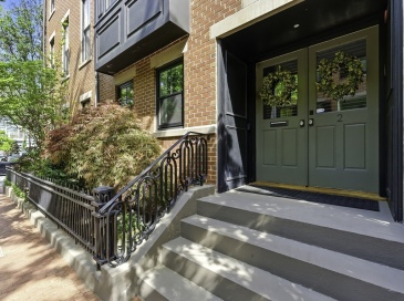 2 Cumston Street, Boston, Massachusetts, 3 Bedrooms Bedrooms, 7 Rooms Rooms,2.5 BathroomsBathrooms,Residential,For Sale,Cumston Street,73489018