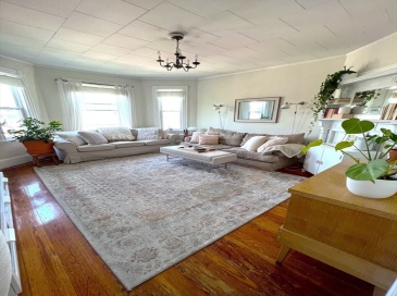 667 East 8th, Boston, Massachusetts, 2 Bedrooms Bedrooms, 5 Rooms Rooms,1 BathroomBathrooms,Residential Lease,For Rent,East 8th,73481466