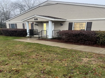 88 Pond St, Sharon, Massachusetts, ,Commercial Lease,For Rent,Pond St,73459638