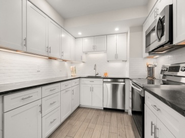 250 Hammond Pond Parkway, Newton, Massachusetts, 1 Bedroom Bedrooms, 4 Rooms Rooms,1.5 BathroomsBathrooms,Residential,For Sale,Hammond Pond Parkway,73496133 250 Hammond Pond Parkway, Newton, Massachusetts, 1 Bedroom Bedrooms, 4 Rooms Rooms,1.5 BathroomsBathrooms,Residential,For Sale,Hammond Pond Parkway,73496133