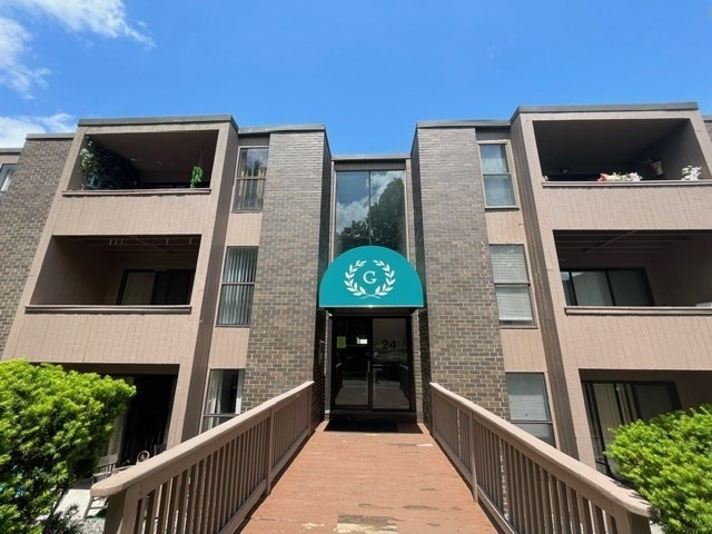 24 Shrewsbury, Shrewsbury, Massachusetts, 2 Bedrooms Bedrooms, 4 Rooms Rooms,1 BathroomBathrooms,Residential Lease,For Rent,Shrewsbury,73501182