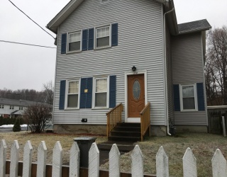 278 East Main, Chicopee, Massachusetts, 2 Bedrooms Bedrooms, 5 Rooms Rooms,1 BathroomBathrooms,Residential Lease,For Rent,East Main,73501214