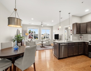 2 Mariners Way, Plymouth, Massachusetts, 1 Bedroom Bedrooms, 4 Rooms Rooms,1.5 BathroomsBathrooms,Residential,For Sale,Mariners Way,73501221