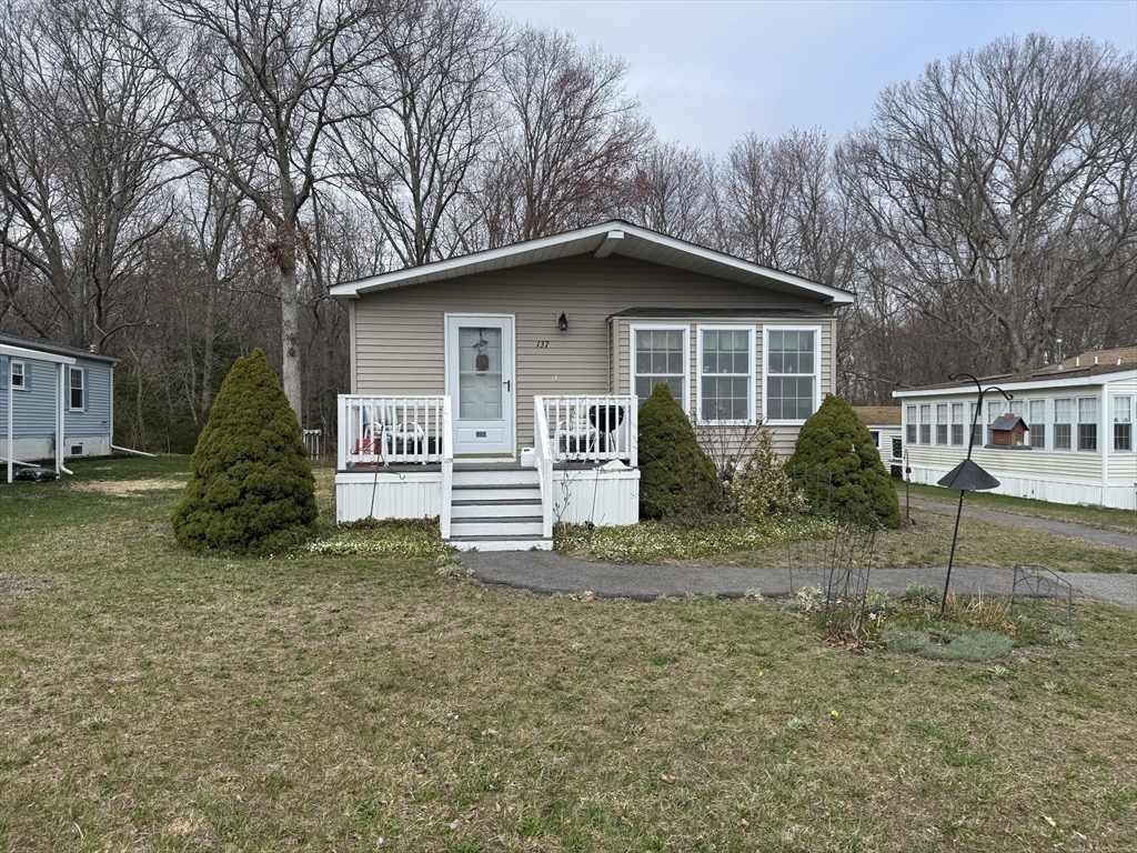 50 Highland Avenue, Taunton, Massachusetts, 2 Bedrooms Bedrooms, 6 Rooms Rooms,1 BathroomBathrooms,Residential,For Sale,Highland Avenue,73501249