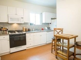 15 Ashford St, Boston, Massachusetts, 4 Bedrooms Bedrooms, 7 Rooms Rooms,2 BathroomsBathrooms,Residential Lease,For Rent,Ashford St,73501288