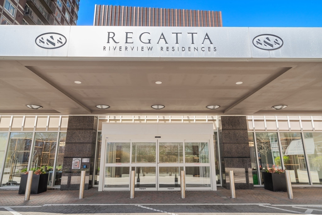 8-12 Museum Way, Cambridge, Massachusetts, 1 Bedroom Bedrooms, 3 Rooms Rooms,1 BathroomBathrooms,Residential,For Sale,Museum Way,73501424