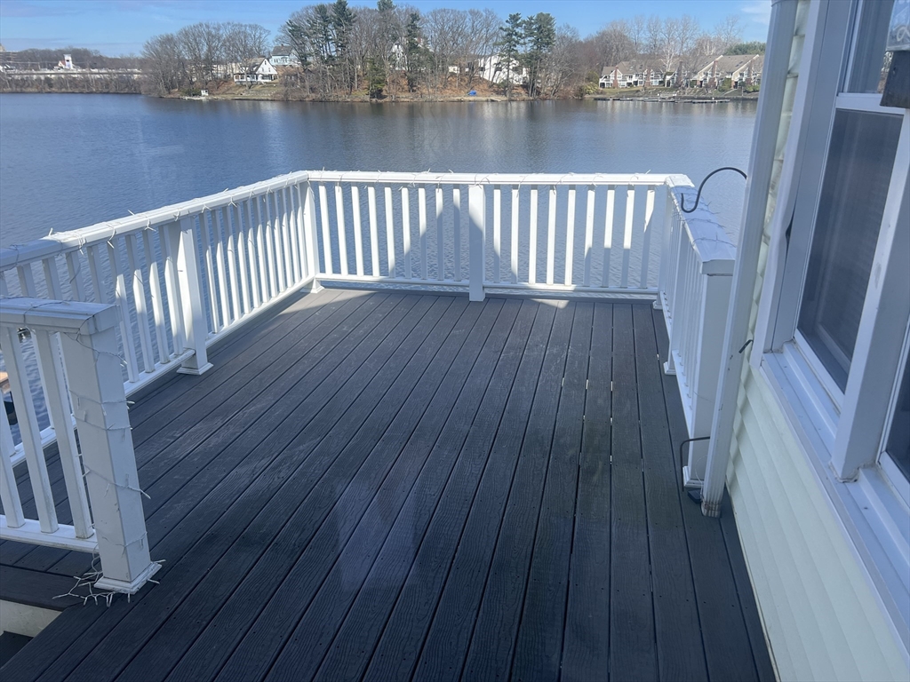 147 Lake Ave, Worcester, Massachusetts, 3 Bedrooms Bedrooms, 10 Rooms Rooms,2 BathroomsBathrooms,Residential Lease,For Rent,Lake Ave,73501459