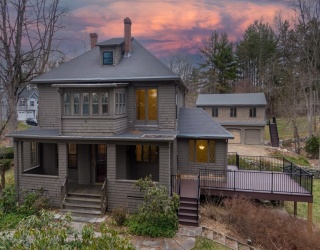 150 Paxton St, Leicester, Massachusetts, 5 Bedrooms Bedrooms, 12 Rooms Rooms,1.5 BathroomsBathrooms,Residential,For Sale,Paxton St,73501180