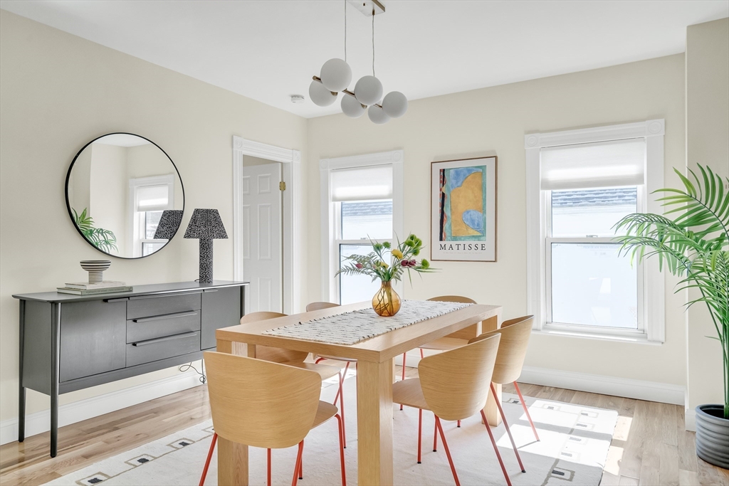 58-60 Elmwood, Somerville, Massachusetts, 4 Bedrooms Bedrooms, 6 Rooms Rooms,2 BathroomsBathrooms,Residential,For Sale,Elmwood,73501430