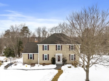 23 Otsego Dr, Hudson, Massachusetts, 4 Bedrooms Bedrooms, 10 Rooms Rooms,2.5 BathroomsBathrooms,Residential,For Sale,Otsego Dr,73479641